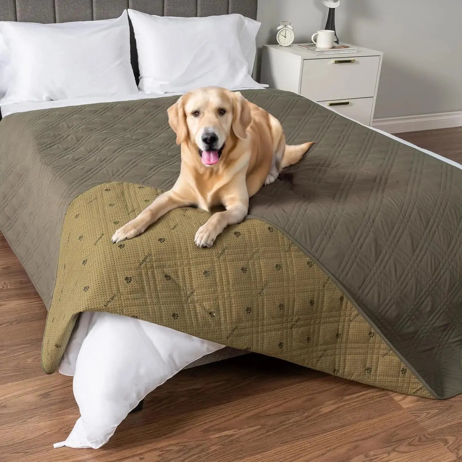 Waterproof Pet Couch Cover Reversible Furniture Protector for Dogs & Cats Wags & Whiskers Pet Supply