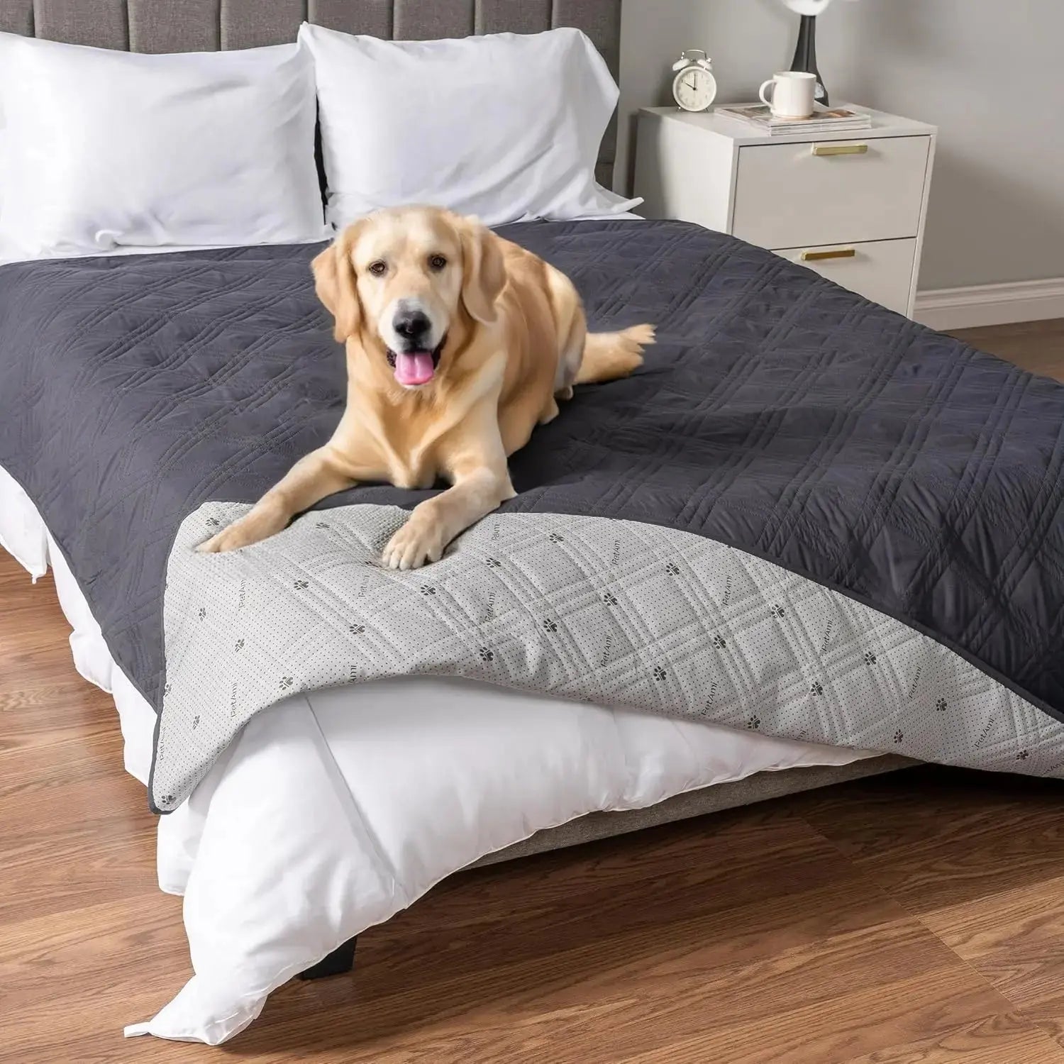Waterproof Pet Couch Cover Reversible Furniture Protector for Dogs & Cats Wags & Whiskers Pet Supply