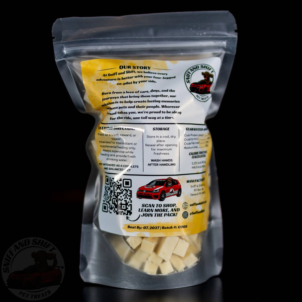 Freeze-Dried Cheddar Cheese Dog Treats Sniff and Shift