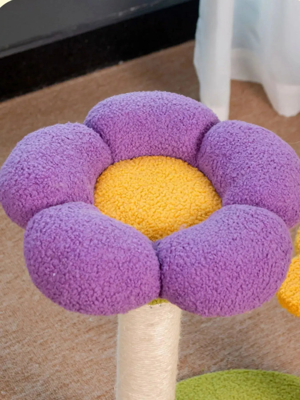 Flower Design Cat Tree with Scratching Post - FurrBaby Necessities