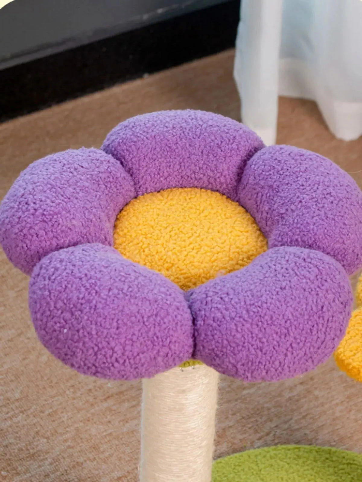 Flower Design Cat Tree with Scratching Post - FurrBaby Necessities